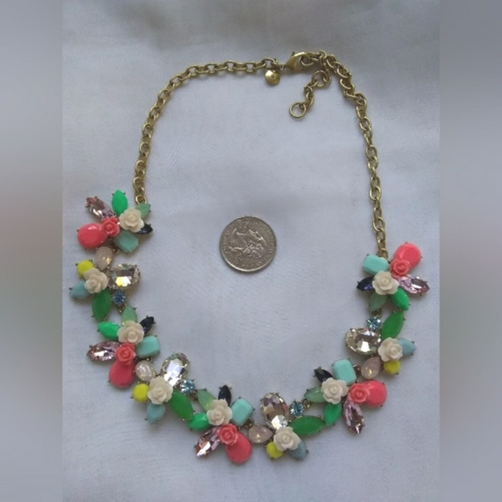 J. Crew Rose Bud Garden Statement Necklace Flower Floral EUC